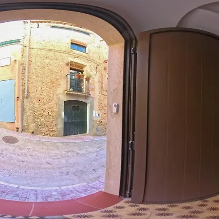Camins Del Priorat Holiday home *